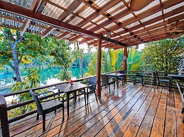 Loboc River Resort