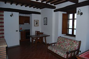 Castello di Cisterna