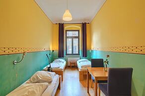 Hostel Mondpalast