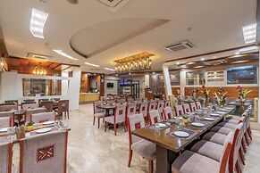 Lariya Resort
