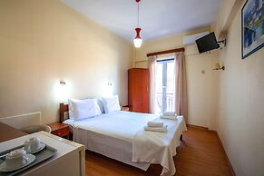 Lucia Hotel