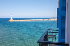 Lucia Hotel