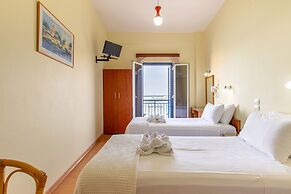 Lucia Hotel