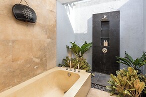 Jabunami Villa