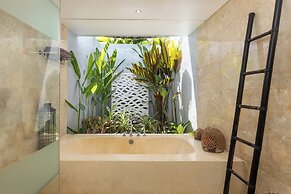 Jabunami Villa