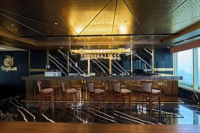 Crowne Plaza Kochi by IHG