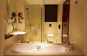 Crowne Plaza Kochi by IHG
