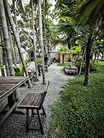 Paragon Inn