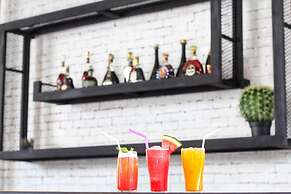Paragon Inn