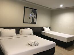 Paragon Inn