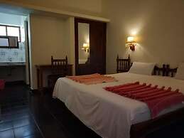 Beach Florra Inn