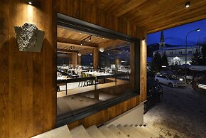 Hotel Bernina