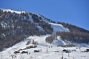 Hotel Bernina