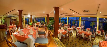 Hunas Falls Hotel