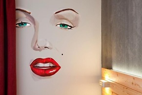 Anova Hotel & Spa