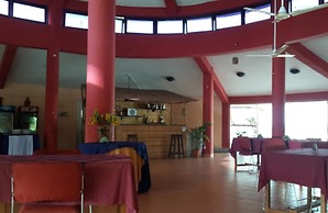 Indismart Woodbourne Resort