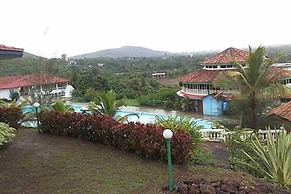 Indismart Woodbourne Resort