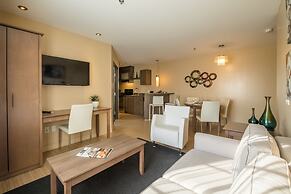 Imperia Hotel & Suites Terrebonne