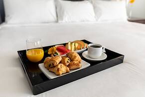 Imperia Hotel & Suites Terrebonne