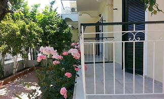 Elena's Garden