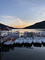 Les Reflets du Lac