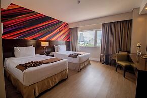 Harolds Hotel CEBU