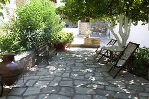 Mirto Apartments