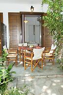Mirto Apartments