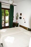 Mirto Apartments