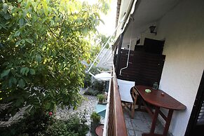 Mirto Apartments