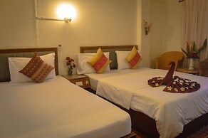 Bonny Hotel