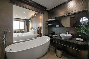 Ninh Binh Legend Hotel
