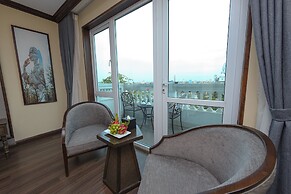 Ninh Binh Legend Hotel