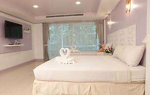 Phranang Place Hotel