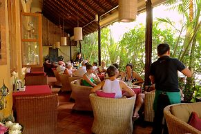 Anise Hotel & Restaurant