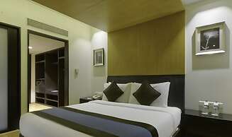 Davanam Sarovar Portico Suites Bengaluru