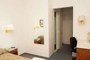 Comodoro Hotel