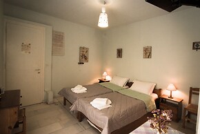 Studios Naxos