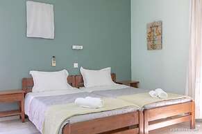 Studios Naxos