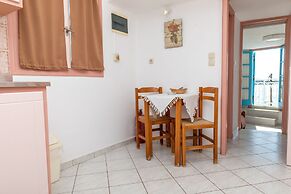 Studios Naxos