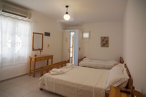 Studios Naxos