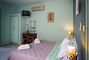 Studios Naxos