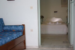 Studios Naxos
