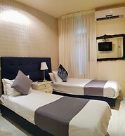 Central Hotel