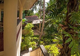 Easy Diving and Beach Resort