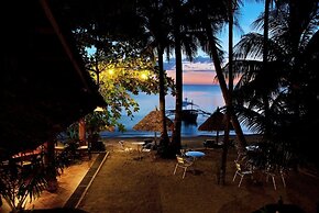 Easy Diving and Beach Resort