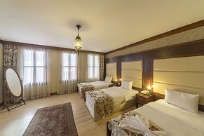 Lalinn Hotel