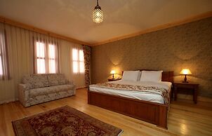 Lalinn Hotel