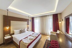 Lalinn Hotel