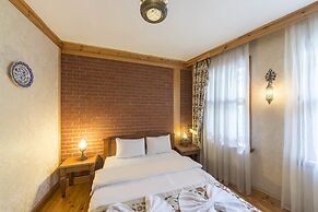 Lalinn Hotel